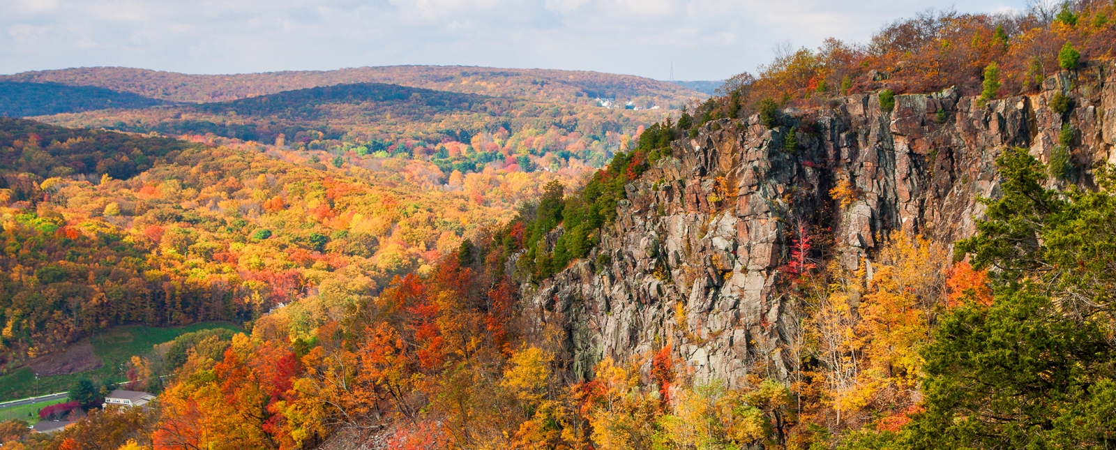 Vista shot of Sleeping Giant State Park in Fall