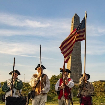 Soldiers in revolutionary history reenactment (Instagram@fortgriswold)