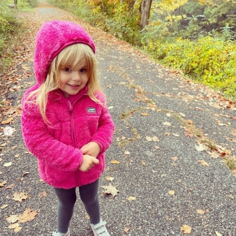 Windsor Locks Canal Girl Walking (Instagram@kathyj0212)